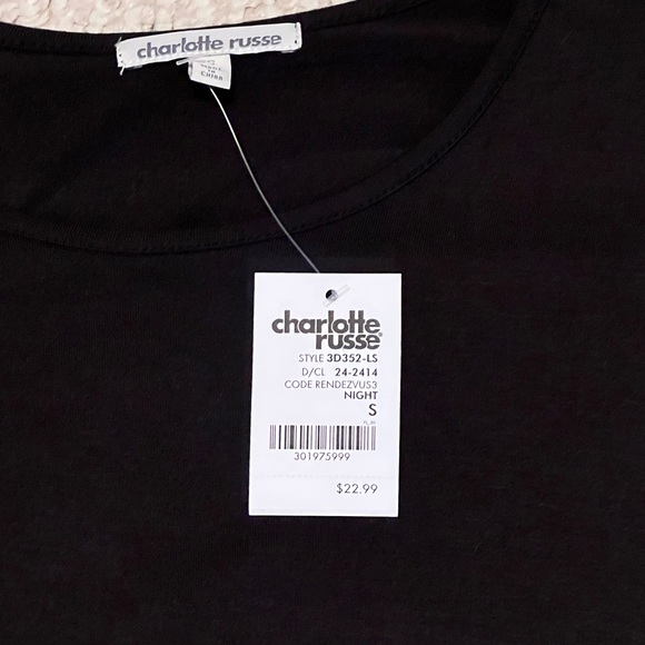 Brand New Lot of 2 Dresses and 1 Blouse Sizes XS, S, M - Picture 3 of 9